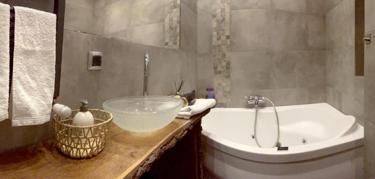 Royal Lazienki. Beautiful Apartment By The Park. Warsaw Luaran gambar